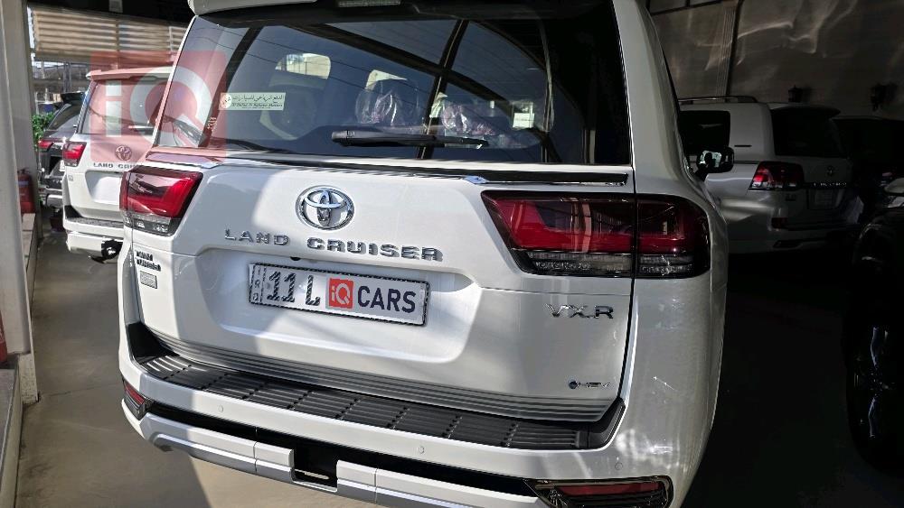 تويوتا لاندكروزر